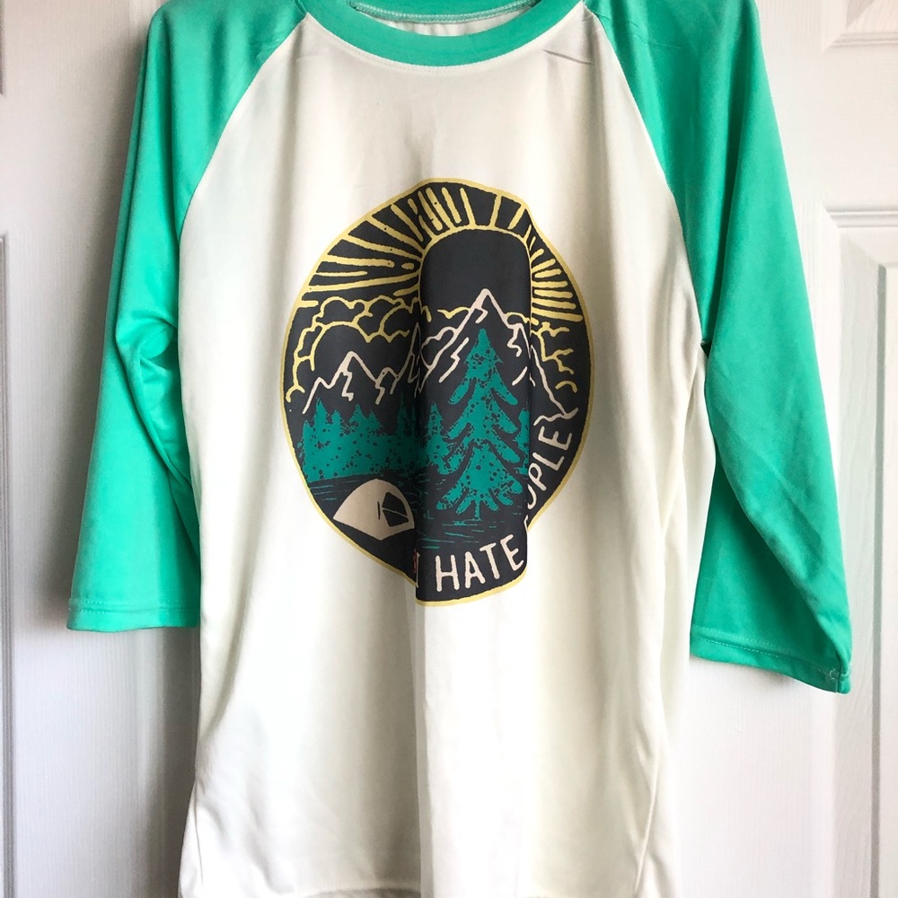Wicker Tee - Picture 2 of 2